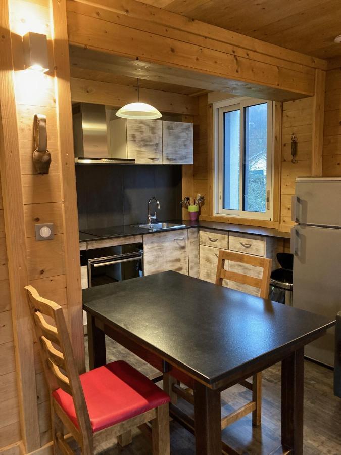 Les Balcons Montagnards Apartment อักซ์-เลส์-แตร์มส์ ภายนอก รูปภาพ